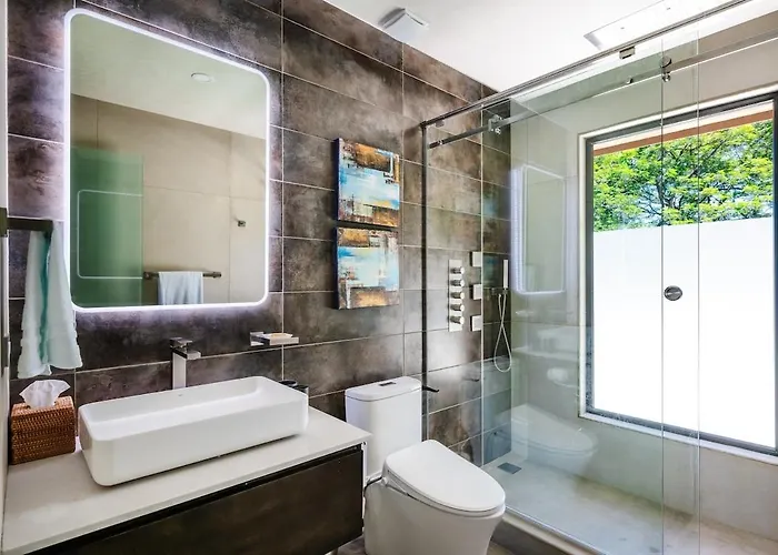 Beachfront Villa, 2 Pools, & Breakfast, Sleeps 21