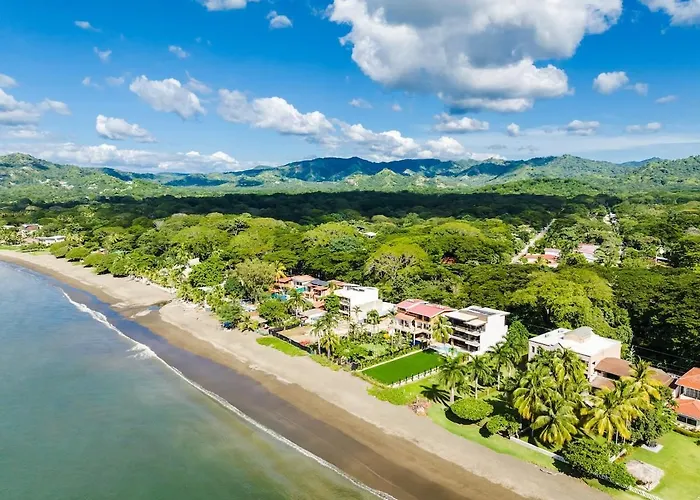 Beachfront Villa, 2 Pools, & Breakfast, Sleeps 21